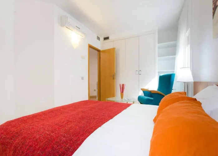 Vila Olimpica Apartment