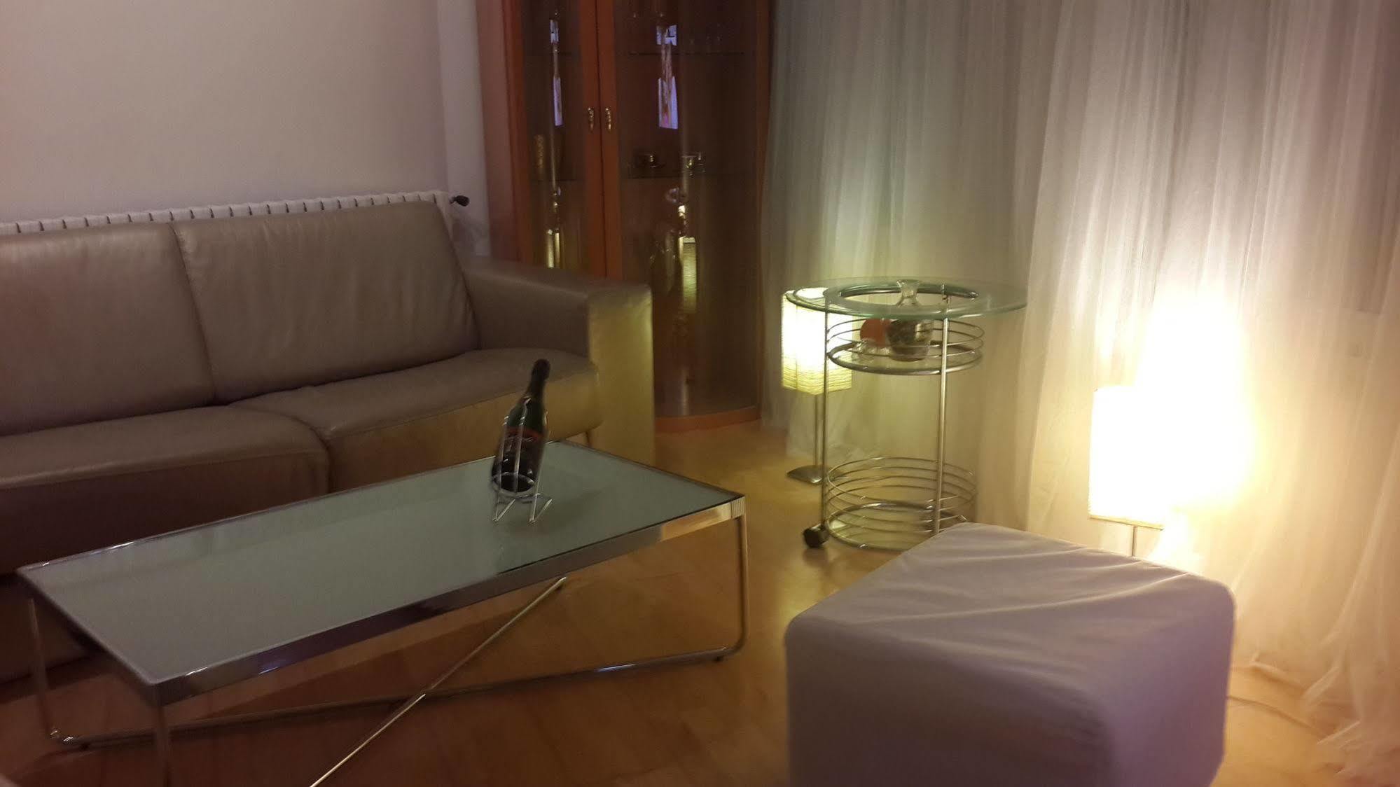 Appartement Vila Olimpica Apartment *